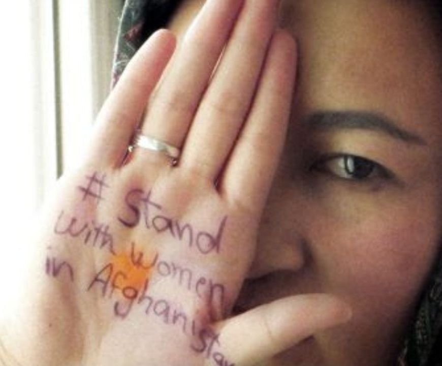 Apple Original Films adquire Bread & Roses