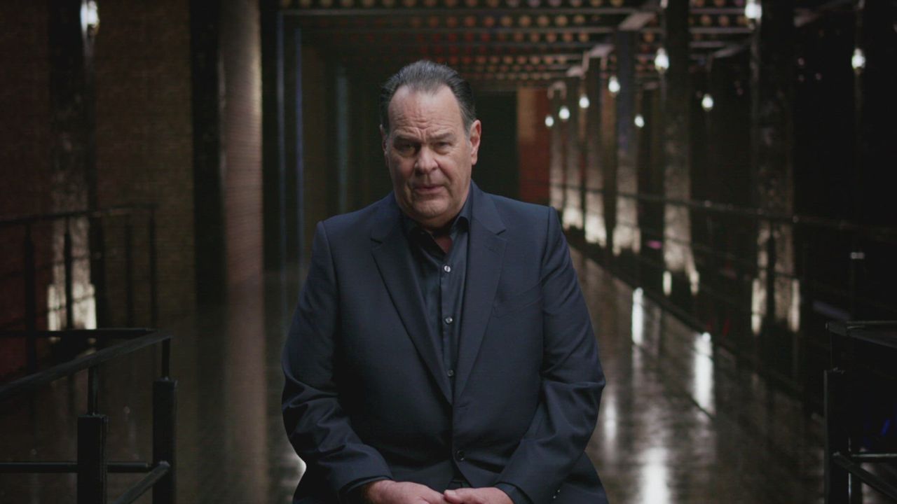 Dan Aykroyd estreia no History com Inacreditável