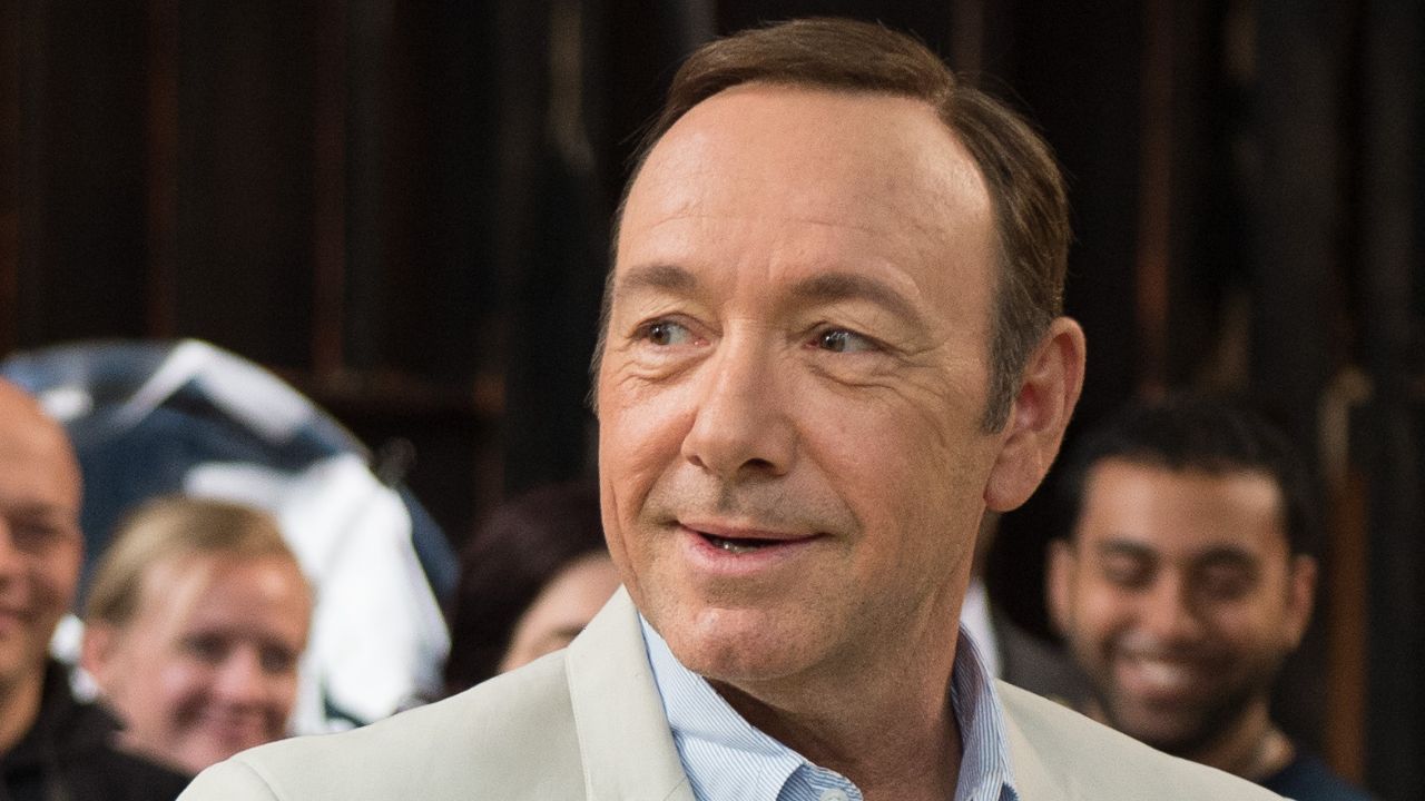 Spacey Unmasked: documentário investiga acusações contra ator
