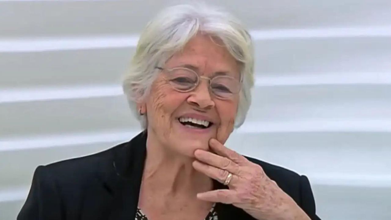 Adélia Prado vence Prêmio Camões 2024