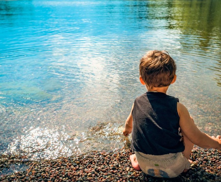 Poesia | Apenas um menino