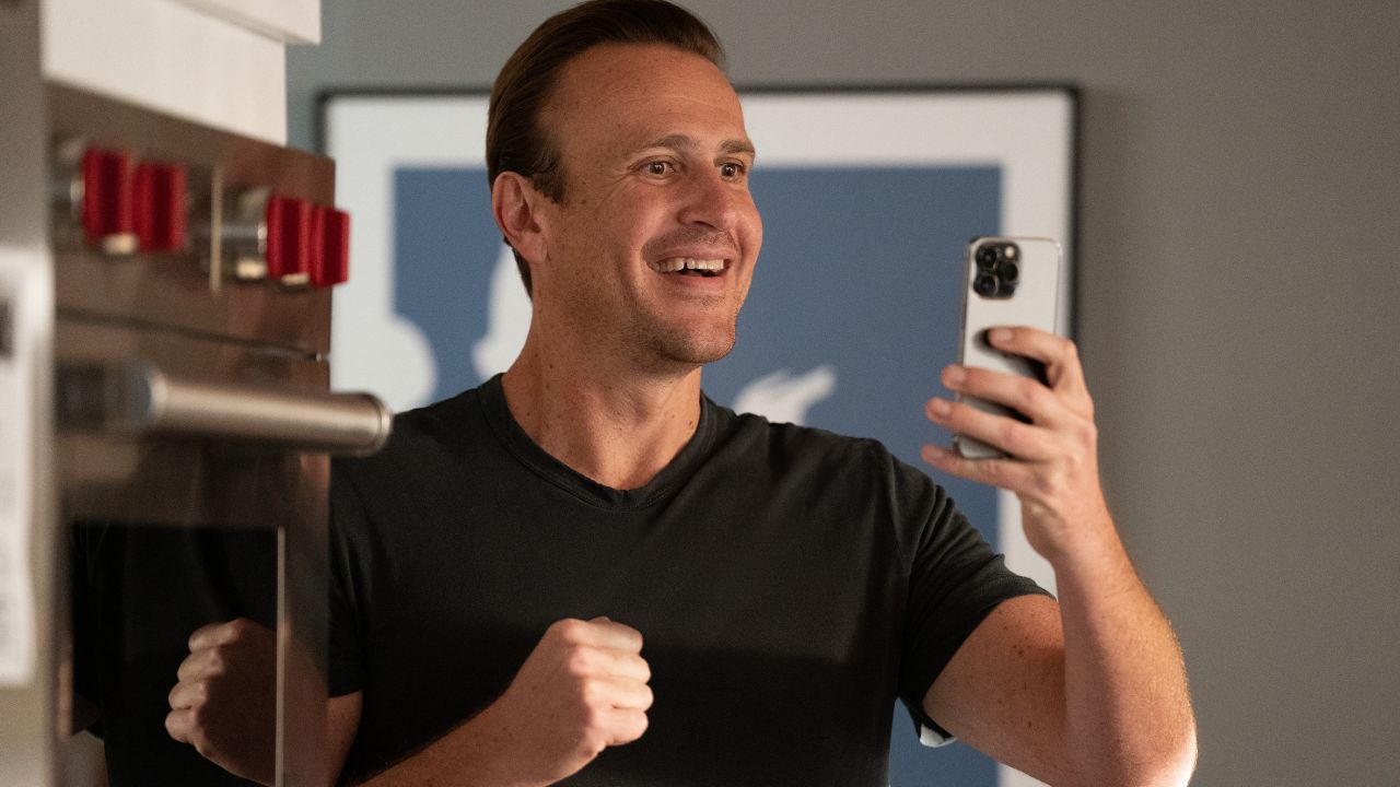 Apple TV+ confirma 3ª temporada de Falando a Real