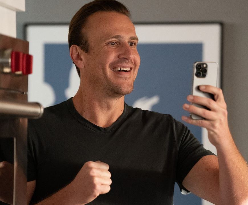 Apple TV+ confirma 3ª temporada de Falando a Real