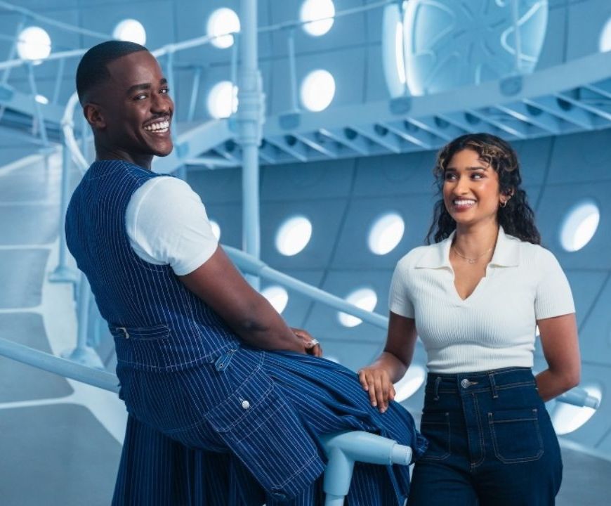 Doctor Who retorna com novos mistérios e um vilão inusitado