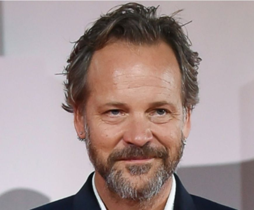 Neuromancer: Peter Sarsgaard está no elenco da série
