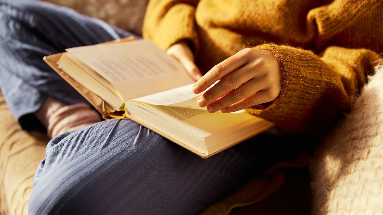 Poesia | Um mês literário