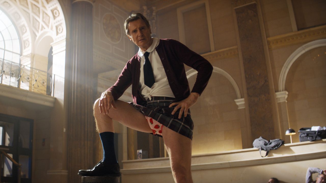 Crítica | Filme | Corra Que a Polícia Vem Aí