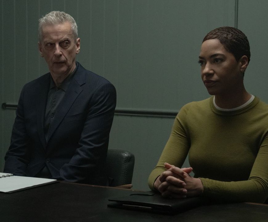Apple TV libera imagens de Peter Capaldi em Histórico Criminal