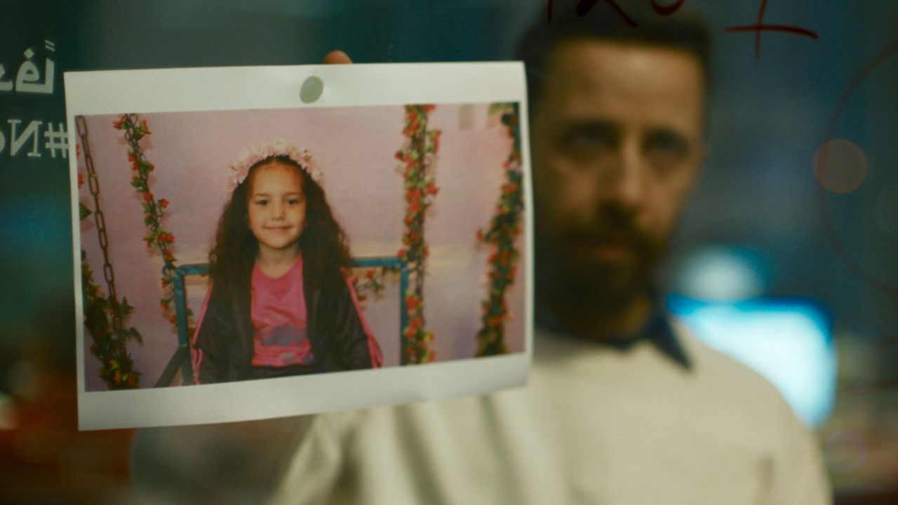 Além da ficção: Kaouther Ben Hania e o registro sagrado de A Voz de Hind Rajab