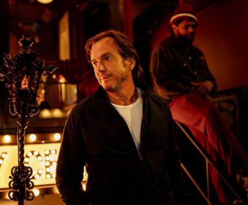 Crítica | Filme | Isso Ainda Está de Pé?